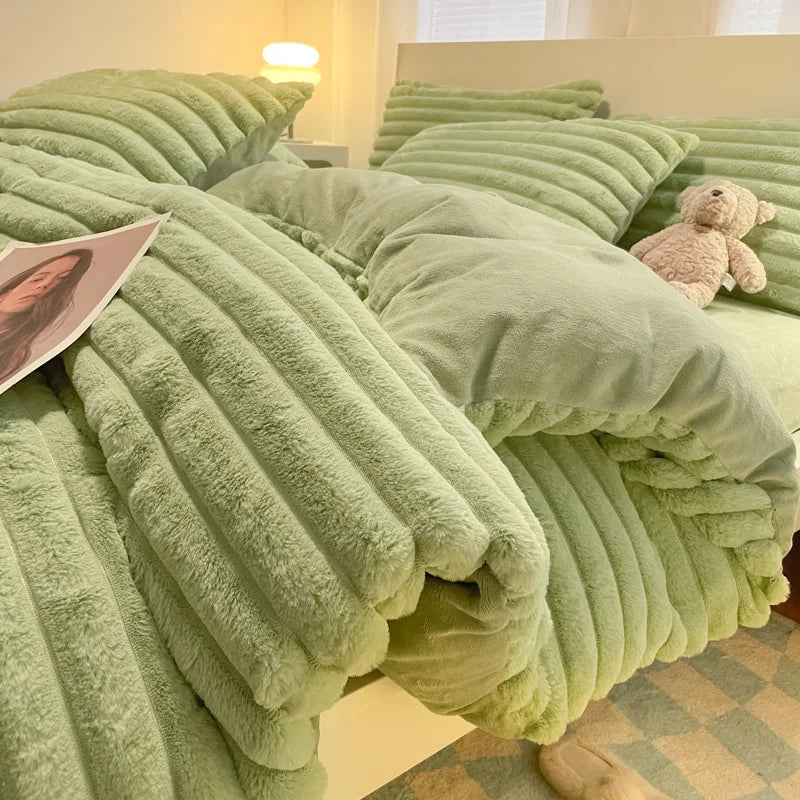 Winter Thick Warm Duvet Cover Set Coral Velvet Luxury Bedding Sets