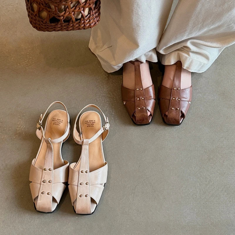 cowhide square toe breathable metal rivet loose grip strap retro low Heel