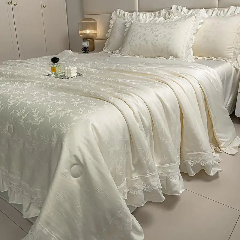 Lotus Hem Tencel Summer Quilt Chic Jacquard Cream Design Silky Smooth Summer Quilt Cool Sheets for Hot Sleepers Pillowcases 4Pcs