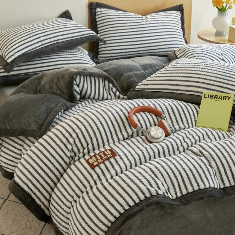 Japanese Striped Milk Velvet Bedding Set
