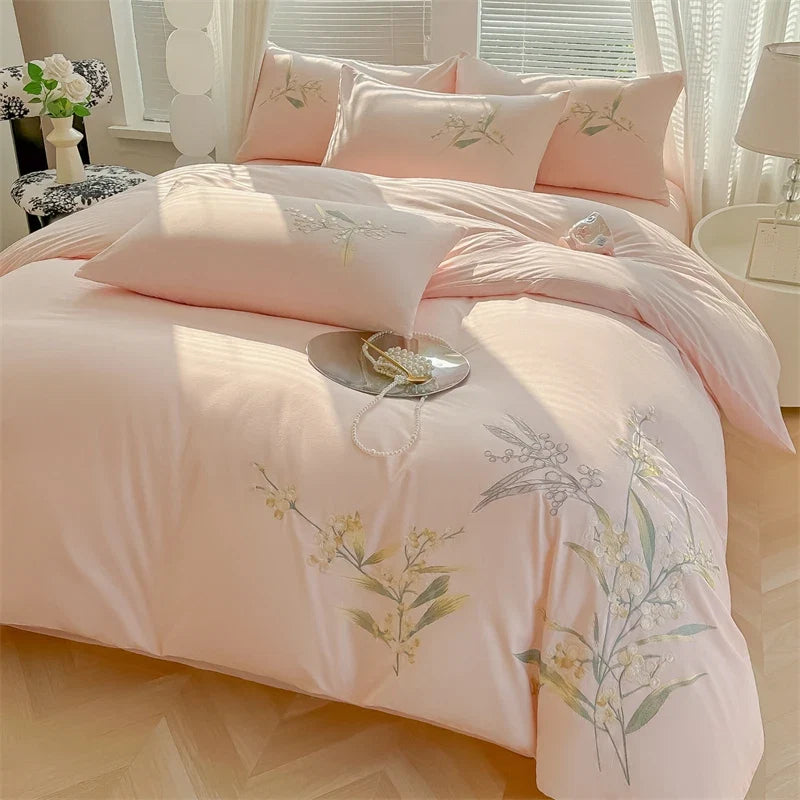 100% Cotton Floral Embroidery Luxury Bedding Set