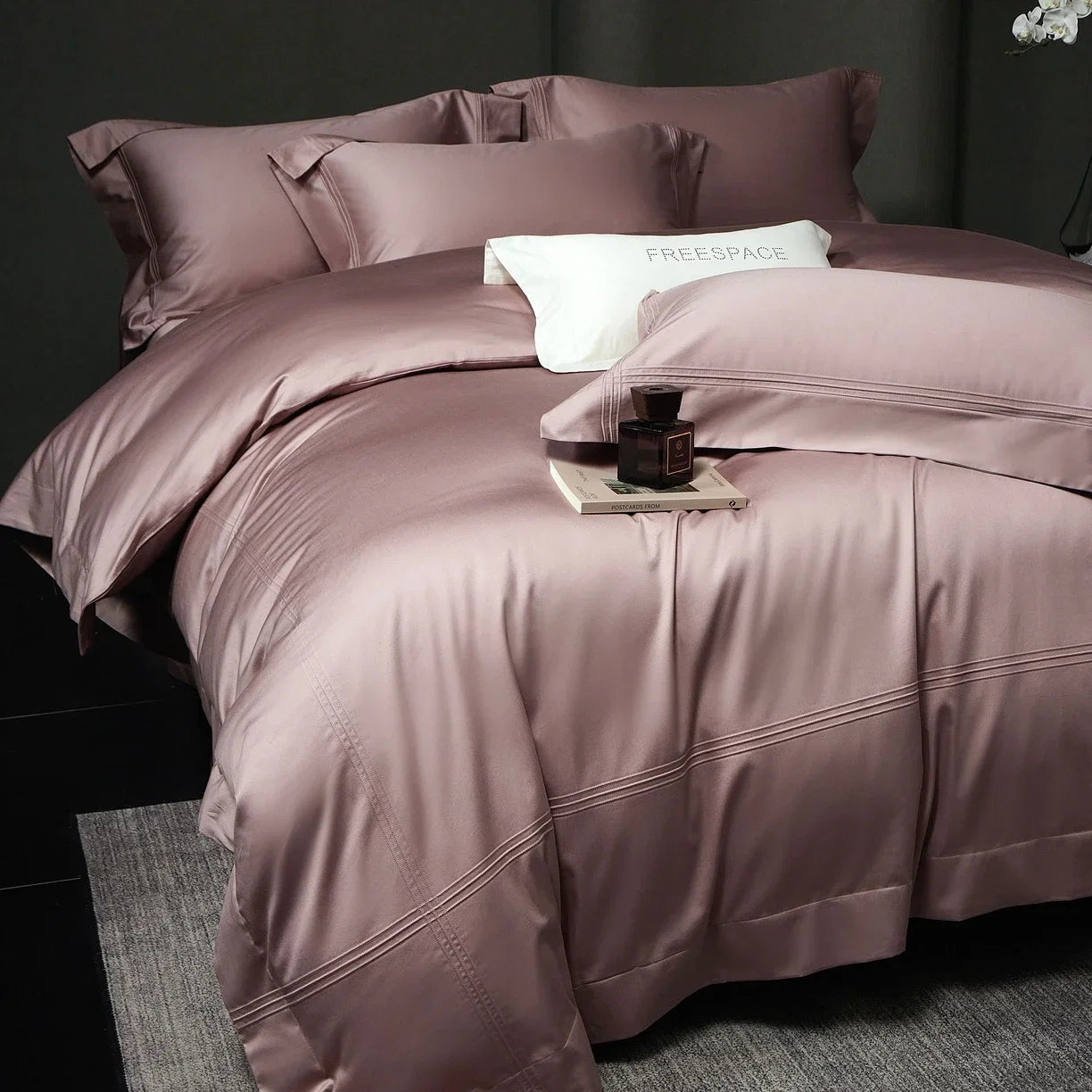 Luxury White Hotel Style Premium 100S Long Staple Cotton Bedding Set