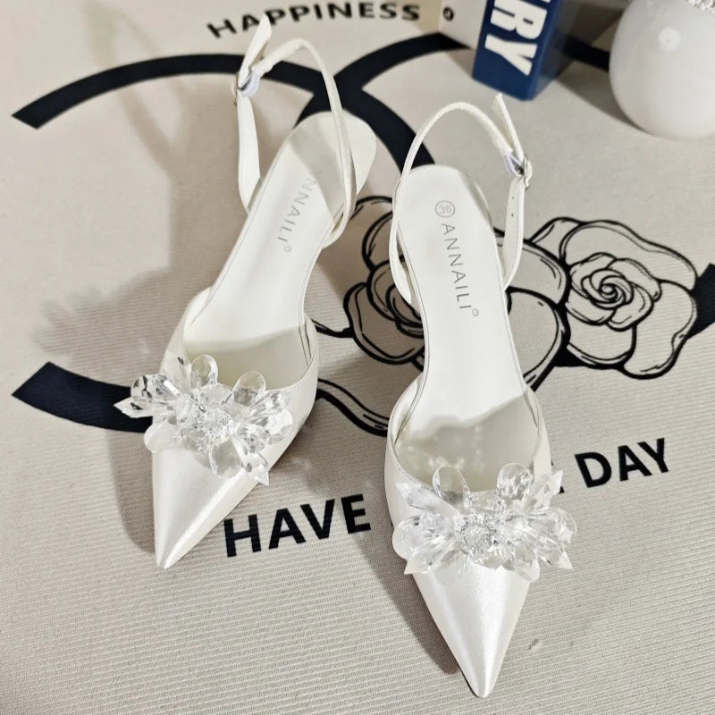 Style Pointy Low Heeled Wedding Shoes