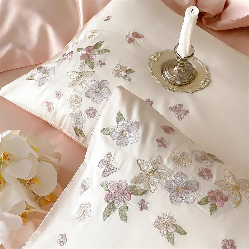 Luxury Flowers Embroidery Lace-Up Princess Wedding Bedding Set