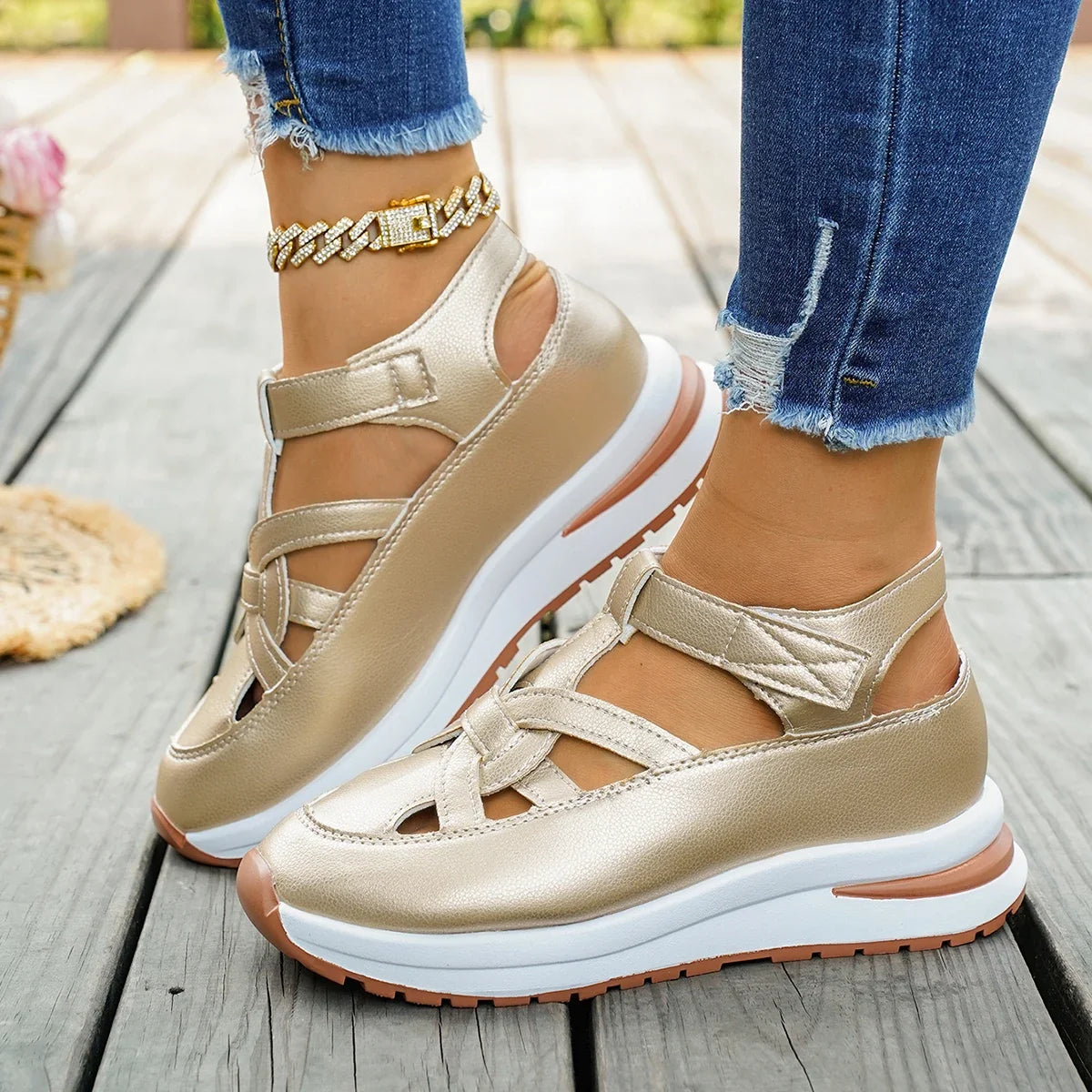 Casual Hollow Out Flat Sandals