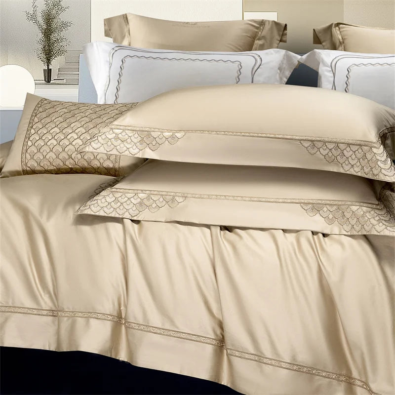 Luxury Embroidery Wide Edge Bedding Set
