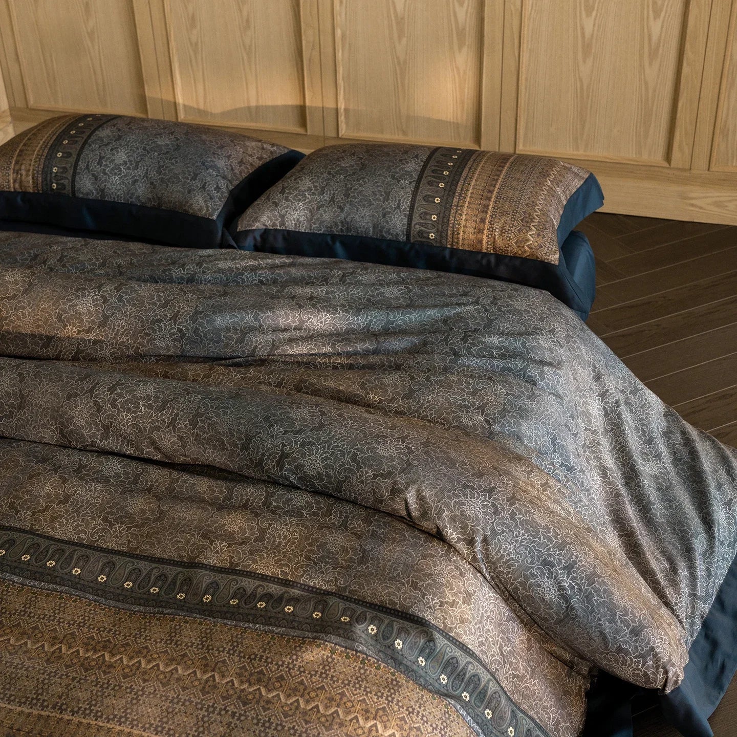 Vintage Bohemian Geometric Luxury Bedding Set