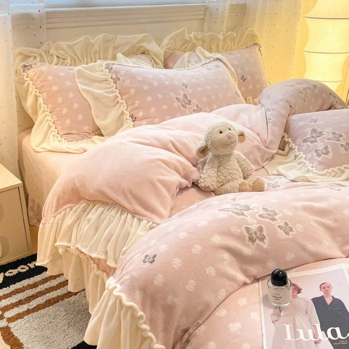 Princess Style Winter Velvet Duvet Cover Set with Bedsheet Pillowcase Soft Bedding Set