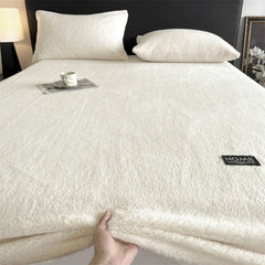 3Pcs Velvet Fleece Fitted Bed Sheet With Elastic Band Anti-slip Adjustable Mattress Cover Thick Warm Bed Cover With Pillowcases