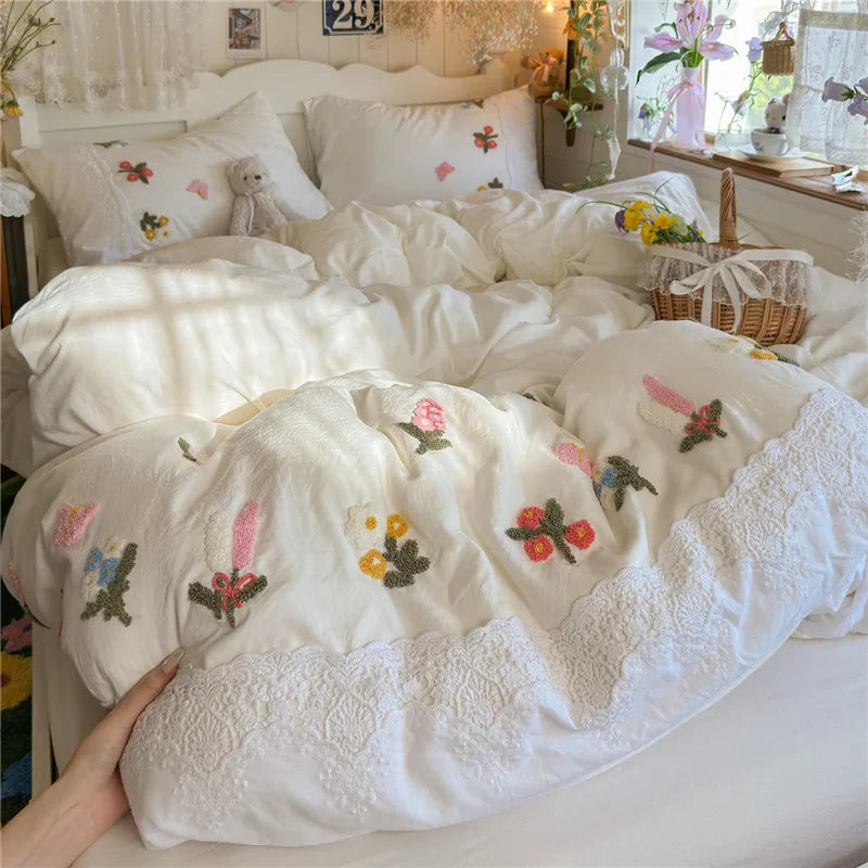3/4Pcs Korean Princess Style Floral Embroidered Towel Bedding Set