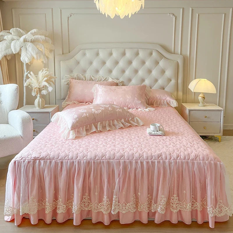 4/6Pcs Pink Butterfly Jacquard Three-layer Lace Ruffles Princess Wedding Bedding Set
