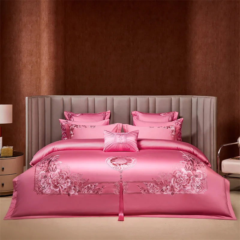Luxury Chinese Style Wedding Flowers Embroidery Rose Pink Bedding Set
