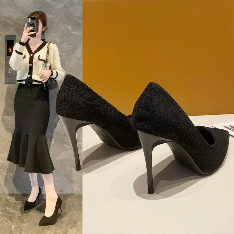 Kiana Pointed Toe Pumps