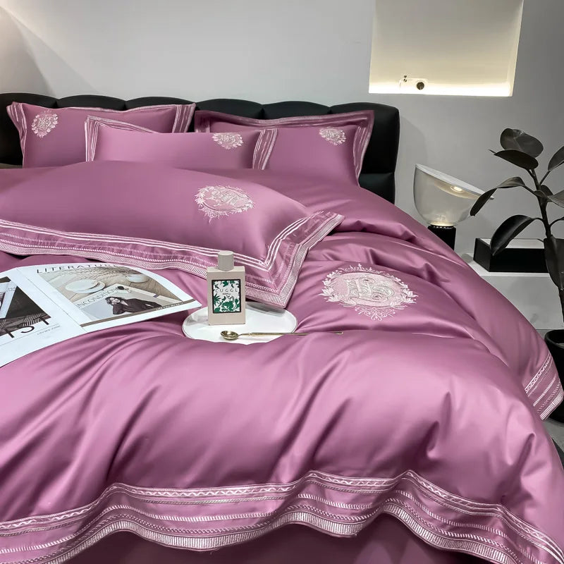 Luxury Embroidery Bedding Sets