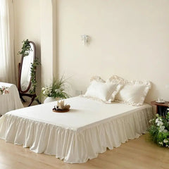 Vintage Jacquard Lace Ruffles Bow Princess Bedding Set