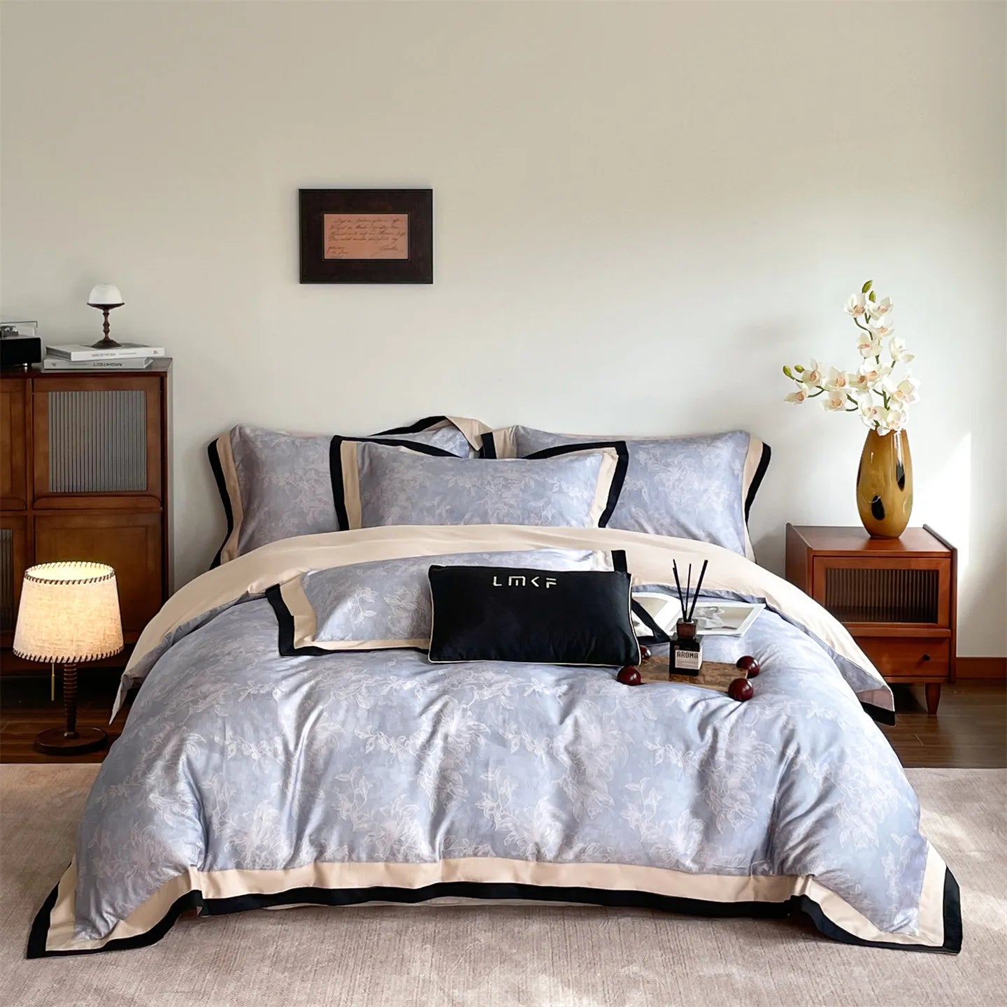 Digital Printing Black Wide Edge Luxury Bedding Set