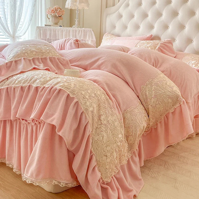 Lace Ruffles Princess Wedding Bedding Set