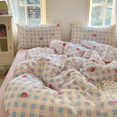 Korean Girls Strawberry Bedding Sets