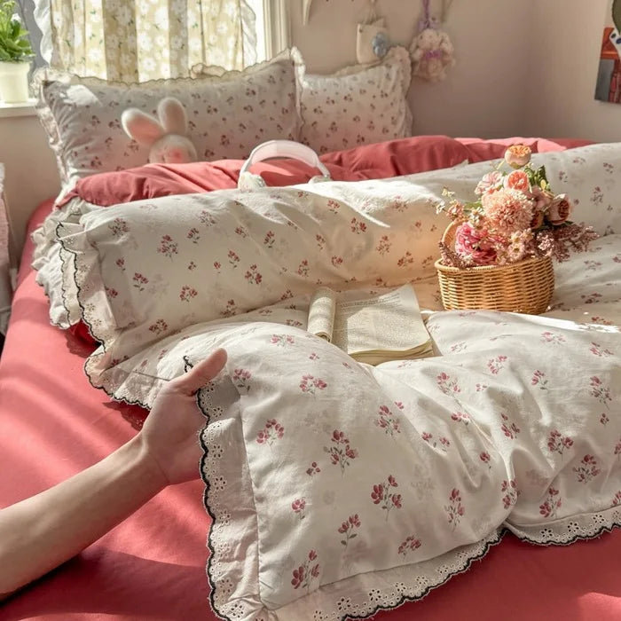 Korean Lace 4pcs Duvet Cover Set with Sheet and Pillowcases Floral Bedding Set