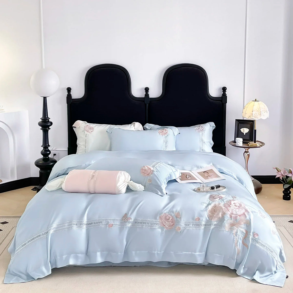 500TC Long-staple Cotton Chic Flowers Butterfly Heavy Embroidery Bedding Set