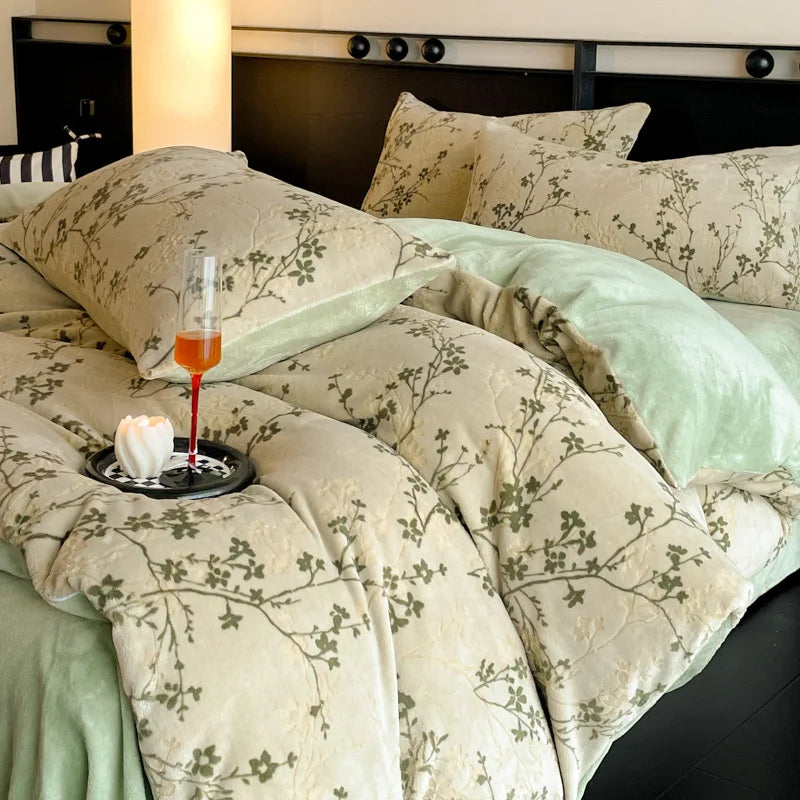 Winter Warm Velvet Duvet Cover Set Printed Queen Bedding Set