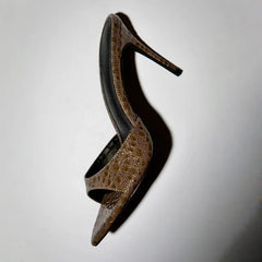Embossed leather Thin Heels