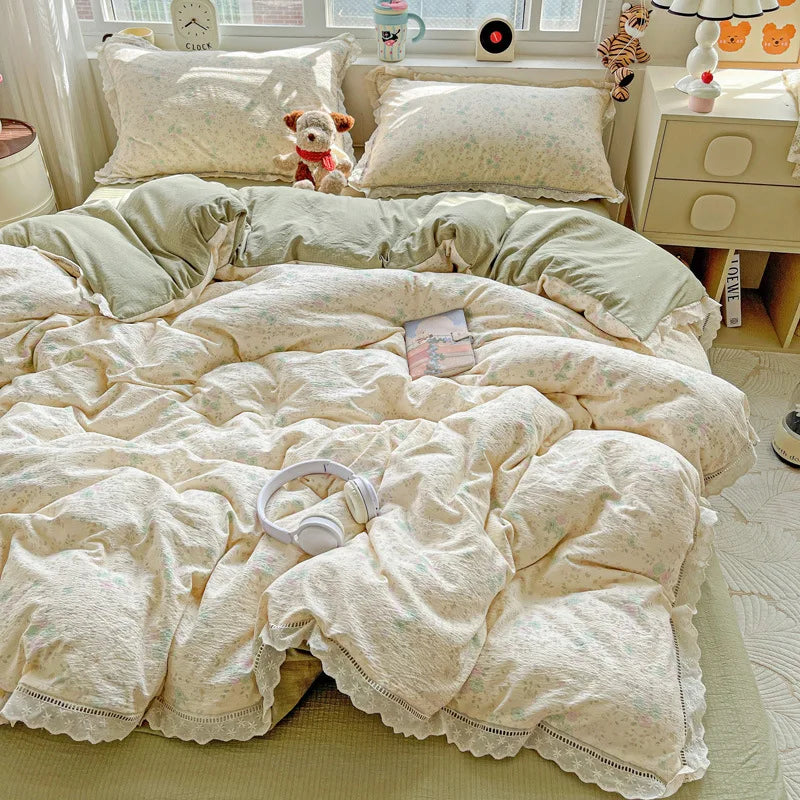 4pcs Floral Printed Duvet Cover Set Korean Lace Bedding Set