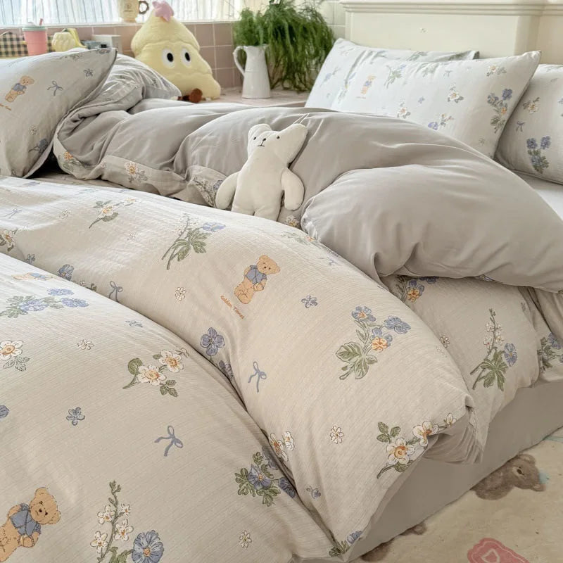 All Season Floral Printed Bedding Set
