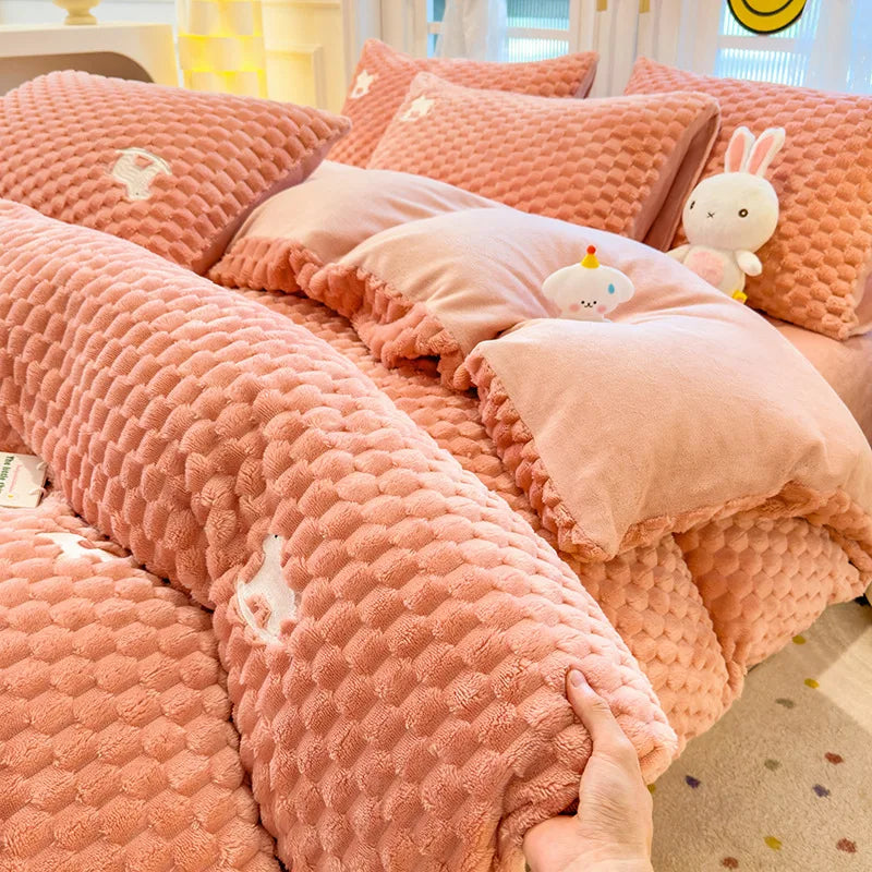 Winter Thicken Warm Duvet Cover Set Queen Bed Linens Set Milk Velvet Quilt Cover Bed Sheet Pillowcase 3/4pcs Luxury Bedding Set