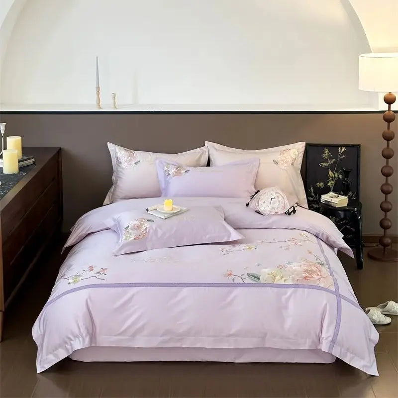 4Pcs Pink Luxury Bedding Set