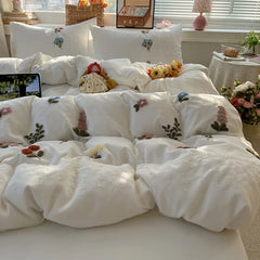 3/4Pcs Princess Style Cartoon Towel Embroidery Bedding Set