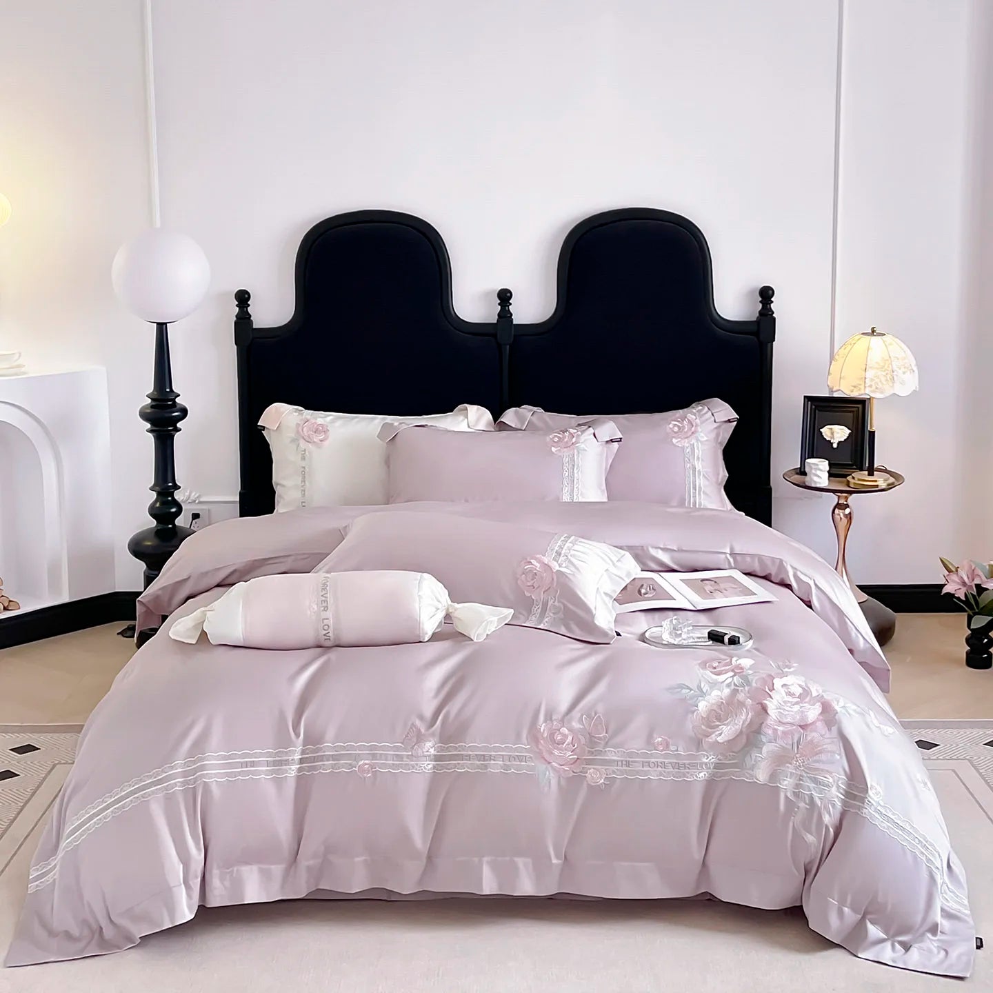 500TC Long-staple Cotton Chic Flowers Butterfly Heavy Embroidery Bedding Set