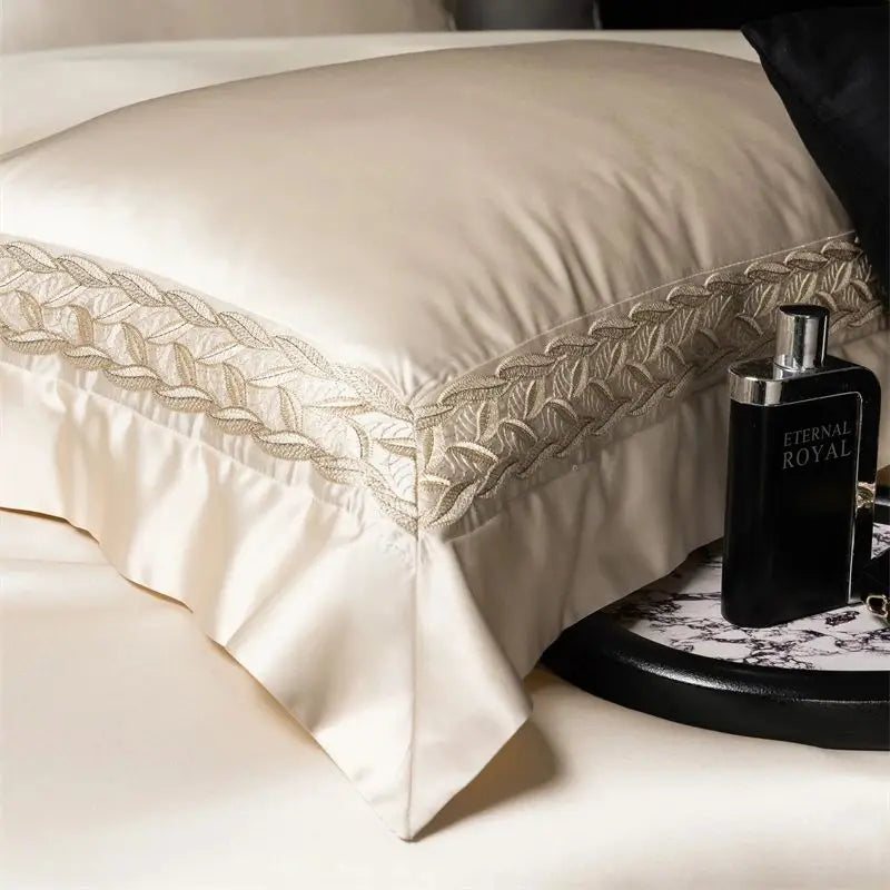 1000TC Egyptian Cotton Soft Silky Brocade Lace Champagne Luxury Bedding Set