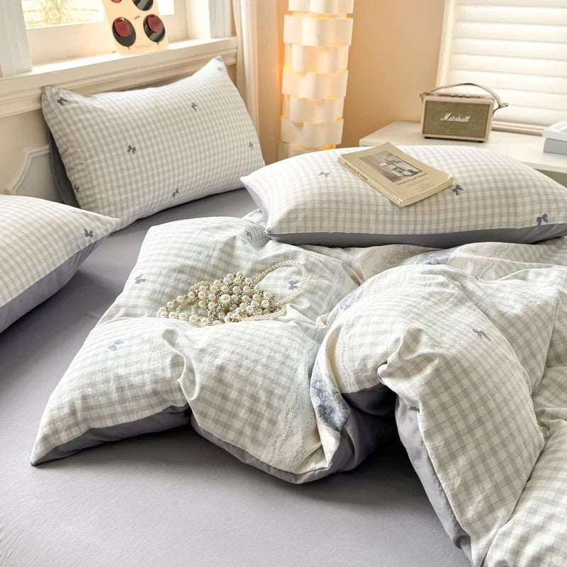Bow Bedding Set