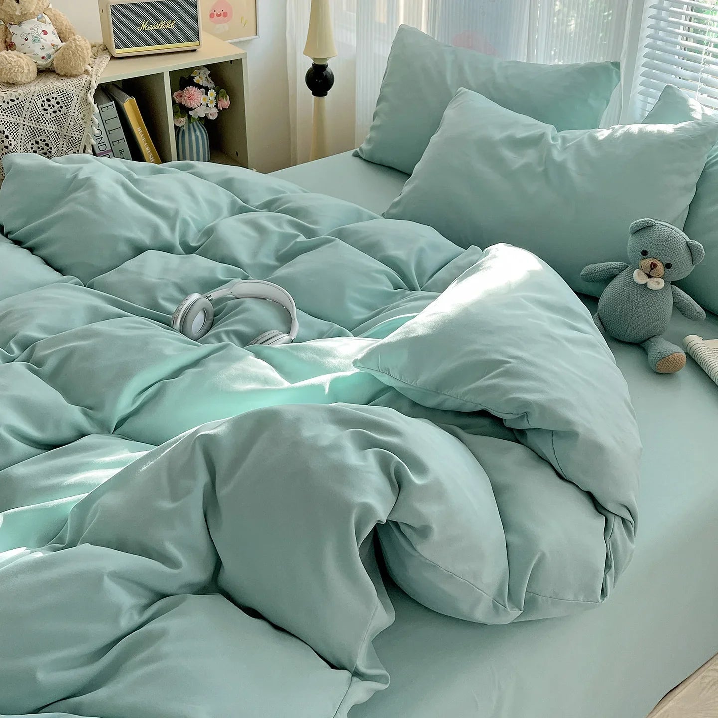 4pcs Duvet Cover Set with Sheet and Pillowcases Solid Color Bedding Set