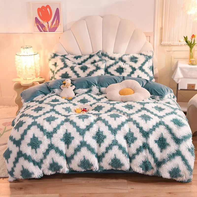 3Pcs Super Shaggy Coral Fleece Warm Cozy Princess Bedding Set
