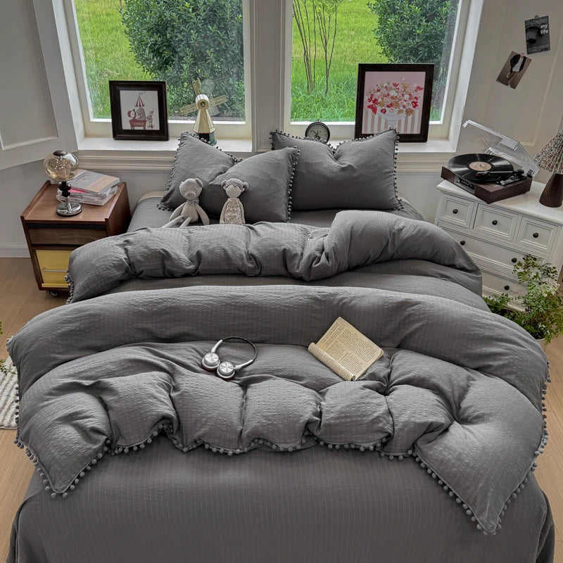 3/4Pcs Solid Color Round Ruffle Bedding Set