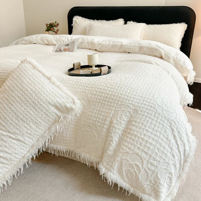 Pink Rose Carved Velvet Warm Bedding Set