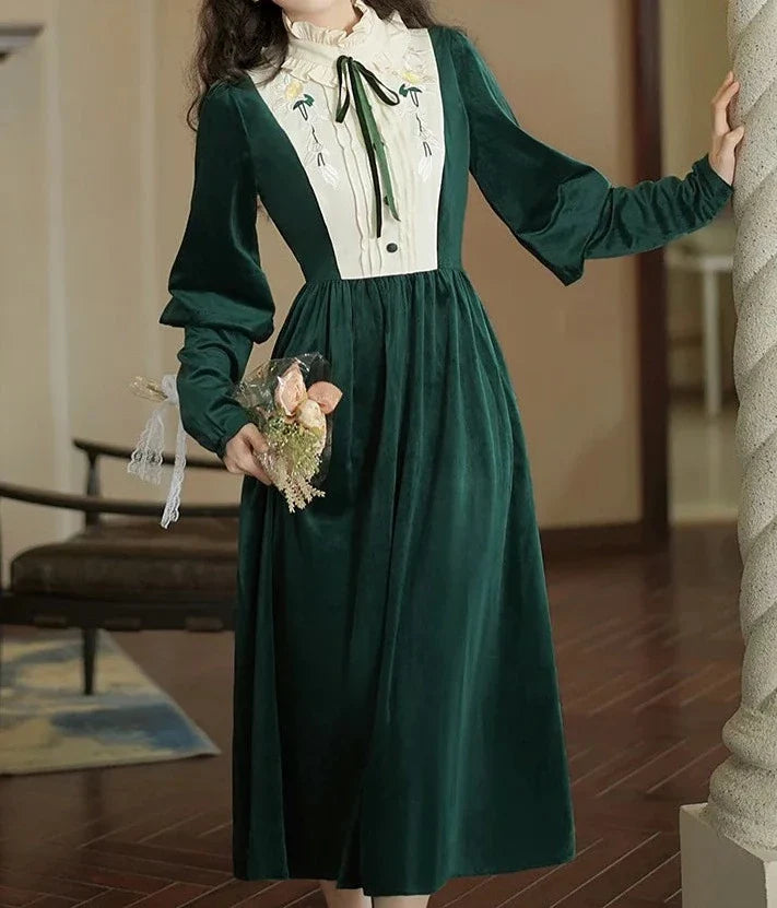 Imogen's Holiday Vintage-style Velvet Dress with Embroidery