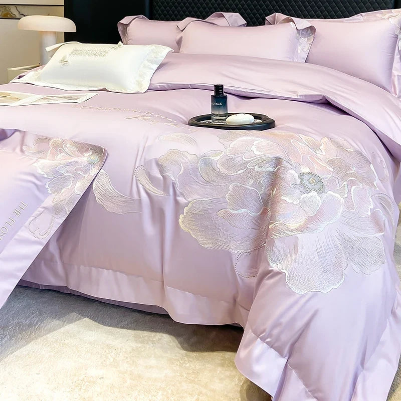 100% Egyptian Cotton Flowers Embroidery Luxury Bedding Set