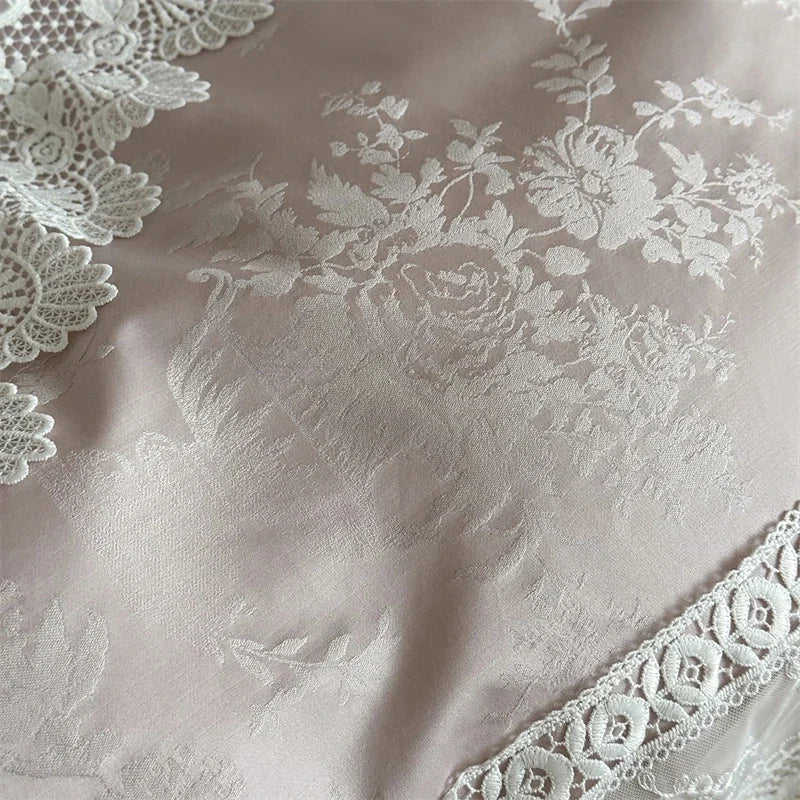 Vintage Embossed Jacquard Lace Edge Luxury Bedding Set