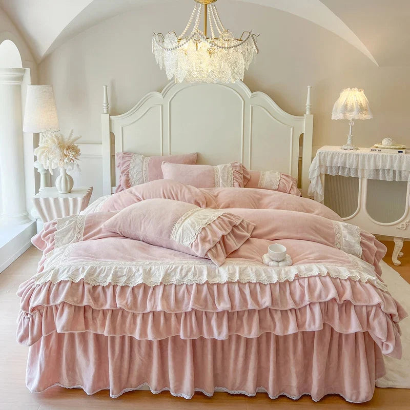 Romantic Three Layer Lace Ruffles Velvet Winter Warm Thickened Princess Bedding Set