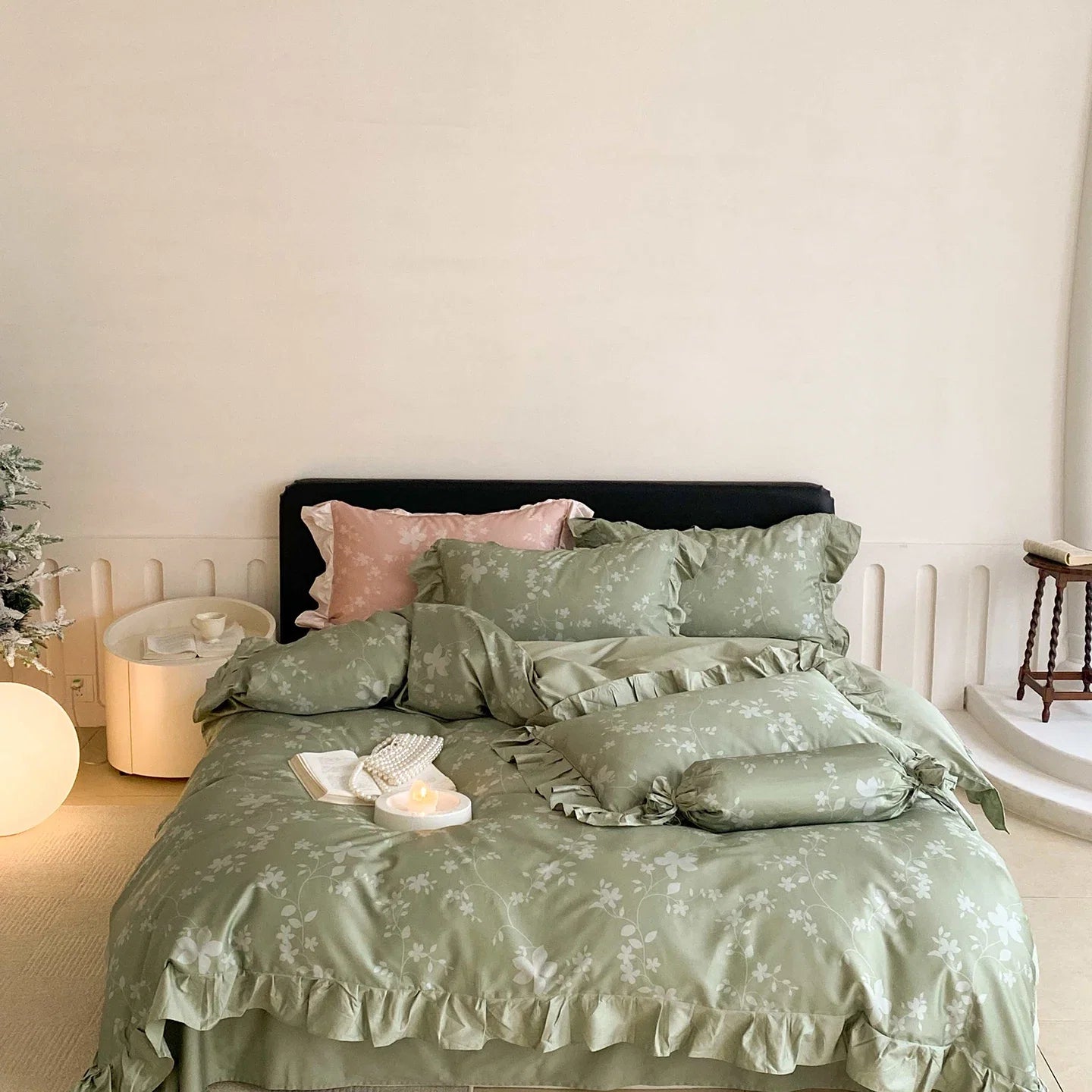 Floral Plant Patterns Ruffles Bedding Set