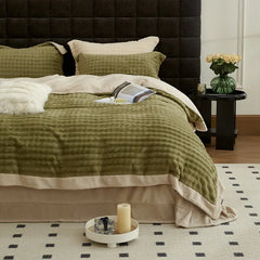Winter Coral Velvet Warm Bedding Set