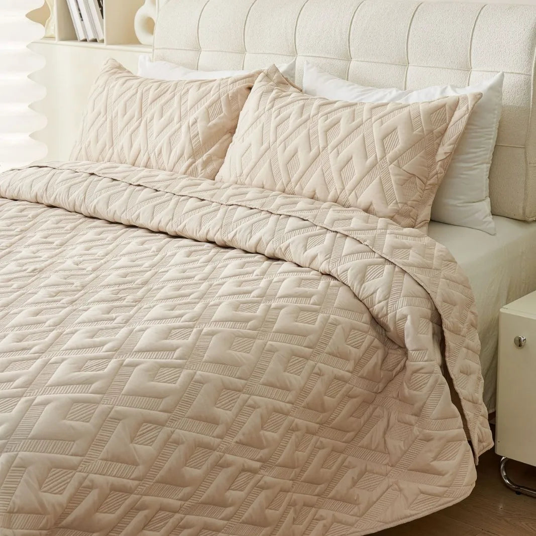 Pure Color Quilted Bedding Set