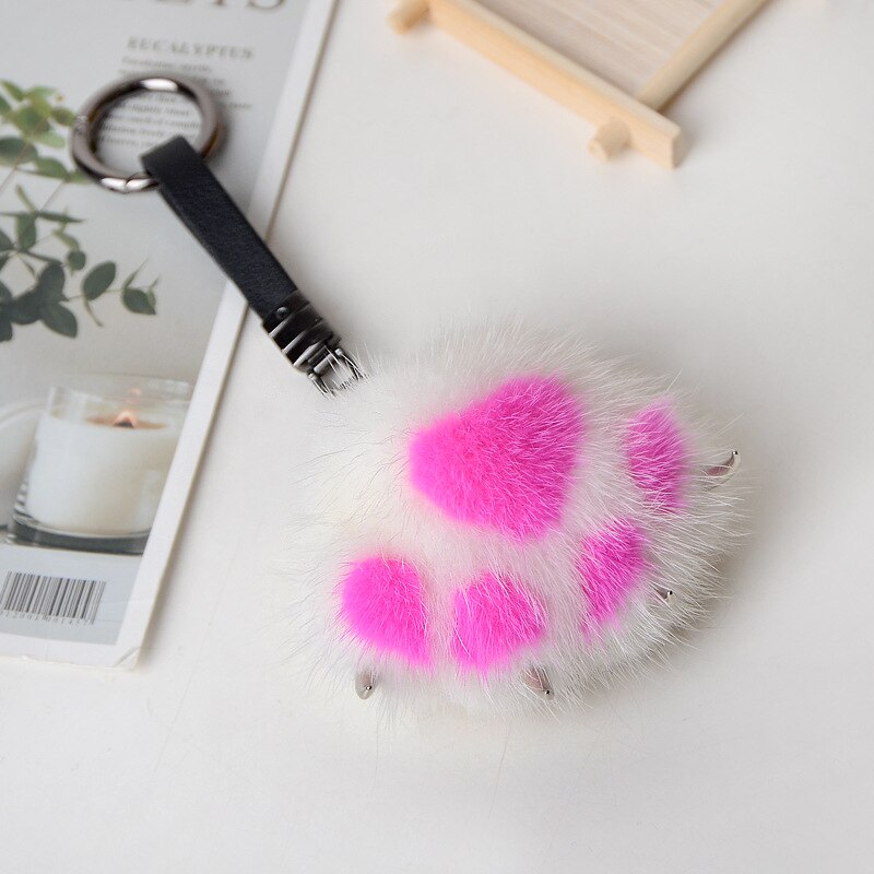 Women Creative Real Mink Fur Cat Paw Keychain Cute Bag Charm Ornaments Soft Pompom Plush Cute Bear Claw Key Ring Car Key Pendant