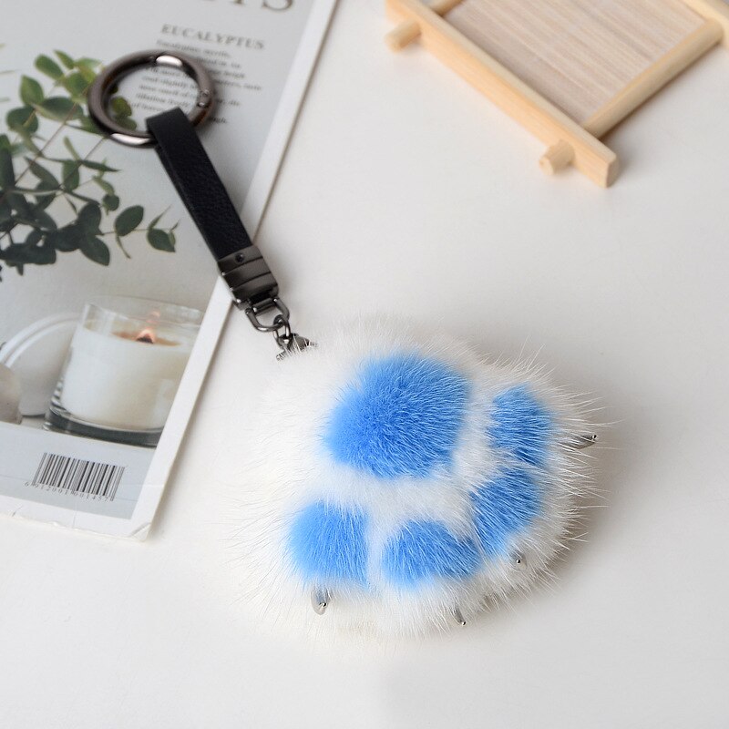 Women Creative Real Mink Fur Cat Paw Keychain Cute Bag Charm Ornaments Soft Pompom Plush Cute Bear Claw Key Ring Car Key Pendant