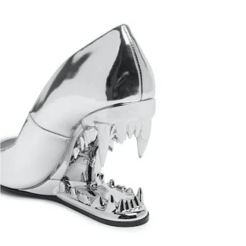 Pointed Shallow Mouth Metal Fabric Tiger Teeth Slope Heel