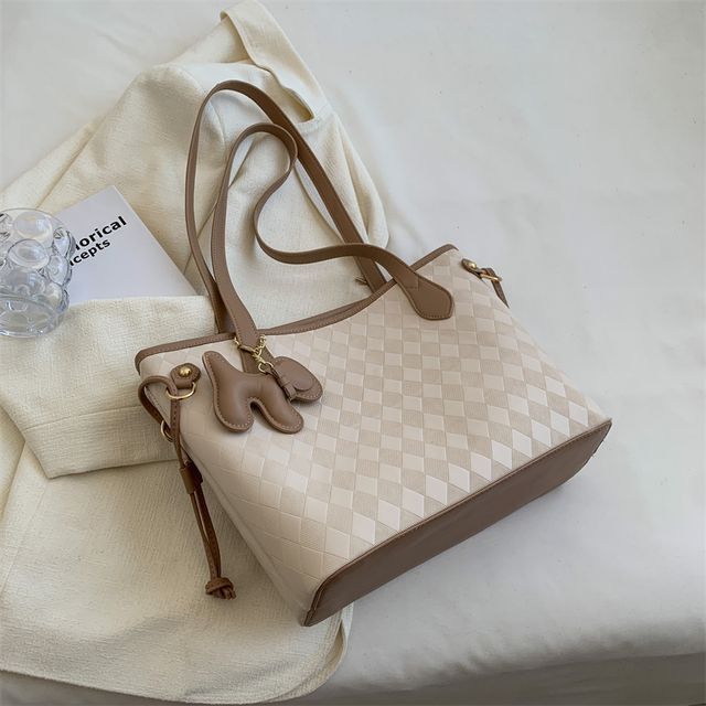 Argyle Pattern Tote Bag + Horse Charm