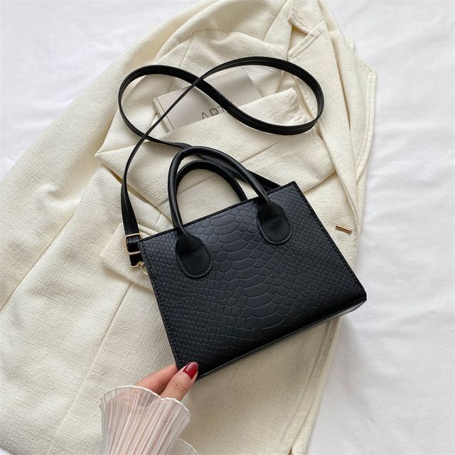 Top Handle Crocodile